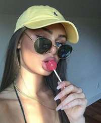 Mersin Akdeniz'de Cazibesiyle Kalpleri Çalan Escort Bayan: Kızıl Saçlı, 56 Kg