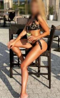 Mersin Akdeniz'in Balık Etli, Şehirli ve Sarı Saçlı Escort Bayanı: 64kg, 166cm