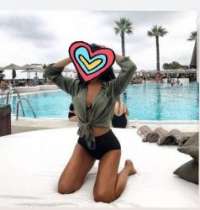 Mersin Akdeniz’in Büyüleyici Kızıl Saçlı, Fit Vücutlu, Çekici Bayanı: İnce Tarzda, 166 cm
