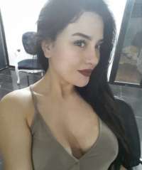 Mersin'den Sıcak Kalpli ve Kusursuz Fiziği ile Escort Bayan: Sarı Saçlı, 55 Kg ve 173 cm’l