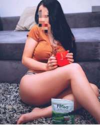 Mersin Erdemli'nin Asil Güzelliği: Siyah Saçlı, Sportif Vücutlu Escort Bayan: 81kg, 157cm