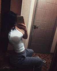 Mersin'in Bakımlı ve Zarif Güzel: Mezitli Escort Bayan - 74kg, 156cm, Kumral Saçlı