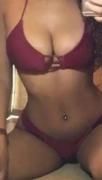 Mersin'in Büyüleyici Cazibesi: Erdemli Escort Bayan – Kumral Saçlı, İnce, 62kg ve 162cm'de
