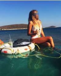 Mersin'in Çarpıcı Güzelliği: Fit ve Neşeli Erdemli Escort Bayan - 50kg, 177cm, Sarı Saçlı