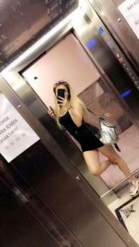 Mersin’in Eksantrik Rüzgarıyla Karşılaştığınız Zarif ve Balık Etli Escort Kız: 56 Kg, 165