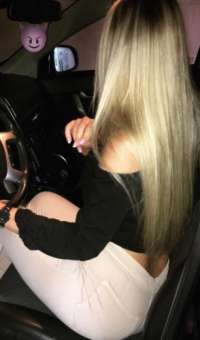 Mersin'in Eşsiz Erdemli Escort Bayanı: Bakımlı Görünüm, Kızıl Saçları ve Balık Etli Vücudu