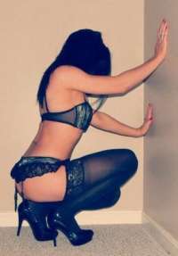 Mersin'in Mezitli Bölgesindeki Escort Kız: Sarı Saçlı, Balık Etli ve Çekici Stili İle 82 K