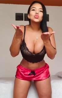 Mersin'in Neşeli ve Sportif İncisi: Bal Köpüğü Saçlı, 64 Kg, 155 Cm Boyunda, Bayan Escort