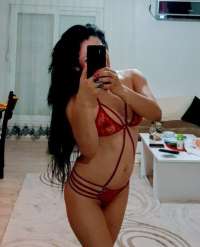 Mersin'in Sakin ve Doğal Starı: Kumral Saçlı Tarsus Escort Bayan - 83kg, 175cm
