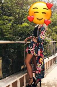 Mersin'in Şık ve Fit Güzeli: Mezitli Escort Bayan - 54kg, 172cm, Kızıl Saçlı
