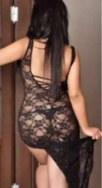 Mersin'in Silifke Escort Bayanı: Sarı Saçlı, 81 Kg ve 171 cm Boyunda, Sakin Çekicilikte Za
