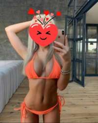 Mersin'in Zarif ve Kızıl Kıvırcık Escortu: 54 Kg, 175 cm Boyunda, Zarif Bir Vücuda Sahip