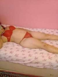 Mersin Mezitli'den Kızıl Cazibesi: Zarif, Şehirli ve 56 Kg, 168 Cm'lik Escort Bayan