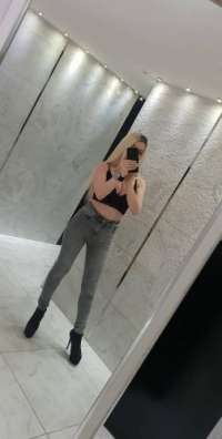 Mersin Mezitli'nin Huzurlu ve Fit Güzel: 84 Kg ve 169 cm'lik, Kumral Saçlı, Sakin Bir Mezi