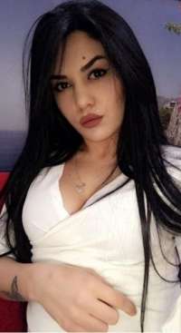 Mersin Silifke Escort: Kızıl Saçlı, Şehirli Tarzı ve Fit Vücuduyla Büyüleyici 71 Kg, 162 C