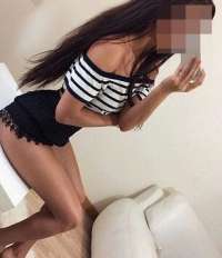 Mersin Silifke'nin En Göz Alıcı Escort Bayanı: Balık Etli, Siyah Saçlı, 75 Kg ve 156 Cm Bo