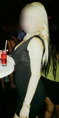 Sakin Tarzı, Fit Vücutlu ve Siyah Saçlarıyla Mersin'in Gözdesi: Mersin Escort Bayan
