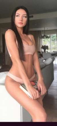 Silifke'nin Eşsiz Güzelliği: 50 Kg ve 162 Cm’lik Kumral, Balık Etli ve Zarif Mersin Escort