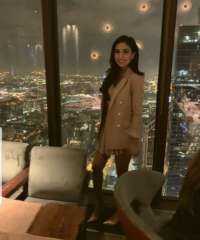 Tarsus'un Kıvrak ve Sessiz Escort Bayanı: Kızıl Saçlı, 56 Kg, 165 Cm Boyunda