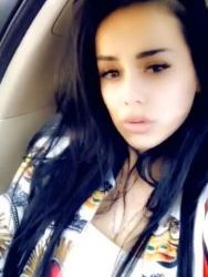 Mersin Akdeniz'in Çekici ve Balık Etili Escort Kızı: Bal Köpüğü Saçlı, 78kg, 154cm Boyunda