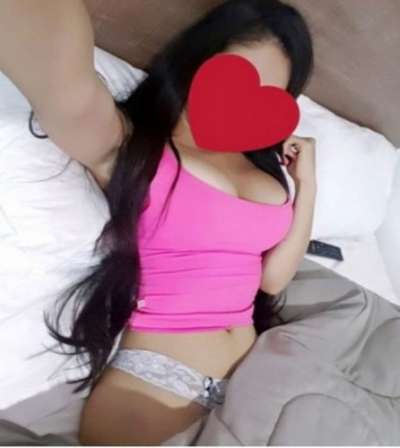 Mersin Akdeniz'in Karizmatik ve Zarif Escort Bayanı: Bal Köpüğü Saçlı, 68kg, 173cm Boyunda