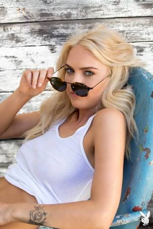 Mersin'de Neşeli Tarzı ve Fit Bedeniyle Silifke Escort Bayan: Bal Köpüğü Saçlı, 54 Kg ve 1