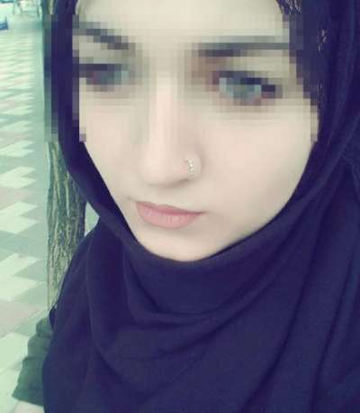 Mersin'de Sporcu ve Zarif Stiliyle Öne Çıkan, Siyah Saçlı Bir İnci: Akdeniz Escort Bayan,