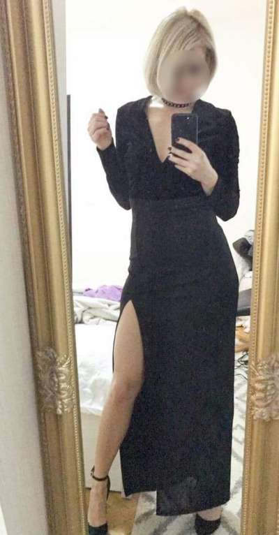 Mersin'deki Akdeniz Rüzgarının Tatlı Esintisi: Neşeli, Fit ve Bal Köpüğü Saçlı Bayan Escor