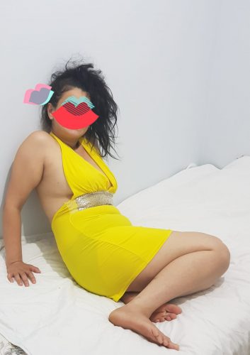 Mersin'deki Büyüleyici Cazibe: Erdemli Escort Bayan - 77kg, 167cm, Sarı Saçlı