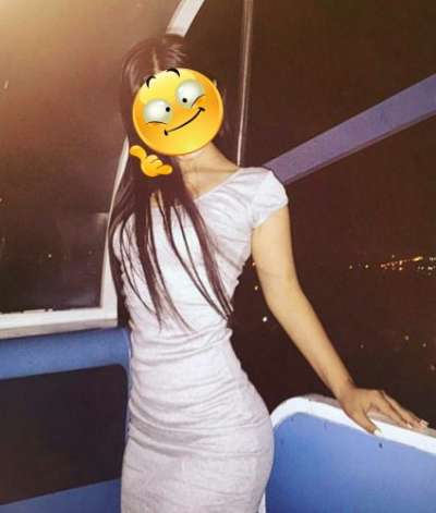 Mersin'deki Zarafet İncisi: Bal Köpüğü Saçlı, Fit Görünümlü, 79 Kg ve 160cm Boyunda Mersin