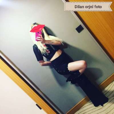 Mersin Erdemli Bölgesi: Kızıl Saçlı, İnce ve Şehirli Bayan Escort: 74kg, 155cm