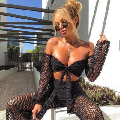 Mersin Erdemli'den Zarif ve Tutkulu Güzel: Kızıl Saçlı Escort Bayan - 55 Kg, 176 Cm