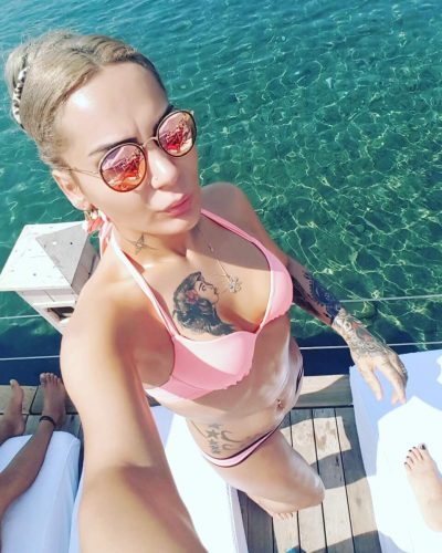 Mersin Erdemli'nin Doğal Güzeli: Balık Etli, Kumral Saçlı, Çekici Stil ve Görkemli Escort