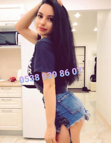 Mersin Erdemli'nin Tutkulu ve Ateşli Escort Bayanı: Kızıl Saçlı, 65 Kg ve 167 Cm Boyunda D