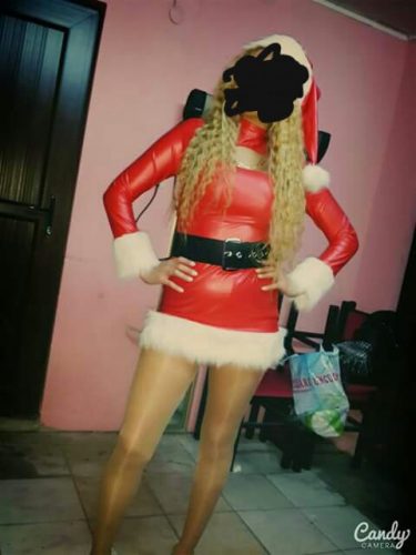 Mersin Erdemli: Siyah Saçlı, İnce Vücutlu ve Şıklığıyla Göz Kamaştıran Escort Bayan: 51kg,
