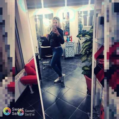 Mersin'in Aydınlık ve Sıcakkanlı Erdemli Escort Bayanı: Sarı Saçlı, 59 Kg, 154 Cm Boyunda