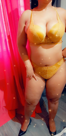 Mersin’in Baharı: 65 Kg ve 164 Cm'lik Kumral Saçlı, İnce ve Sakin Mersin Escort