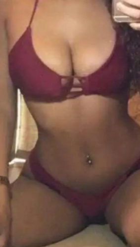 Mersin'in Büyüleyici Cazibesi: Erdemli Escort Bayan – Kumral Saçlı, İnce, 62kg ve 162cm'de