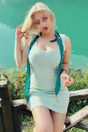 Mersin'in Büyüleyici Cilvelisi: Mezitli Escort Bayan – Siyah Saçlar, İnce Vücut ve Çekici