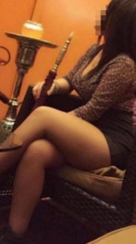 Mersin'in Çekici Dansözü: Mersin Escort Kızlar - Bal Köpüğü Saçlar, İnce Vücut ve Çekici S