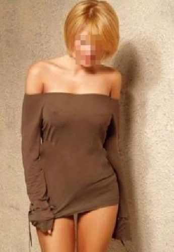Mersin’in Çekici ve Cazibeli Kızı: Kızıl Saçlı, 72 Kg ve 173cm Boyundaki Escort Bayan