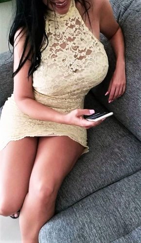 Mersin'in Çekici ve Şehirli Stili ile Etkileyici Kızıl Saçlı, Mersin Escort Kız: 52 Kg, 17