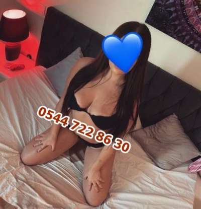 Mersin'in Eşsiz Güzeli: Kızıl Saçlı, Zarif ve Bakımlı Silifke Escort Bayan, 67 Kg ve 170 C