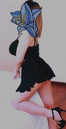 Mersin'in Göz Alıcı Kızıl Cazibesi: Fit ve Bakımlı, 77 Kg ve 172 cm'lik Mersin Escort