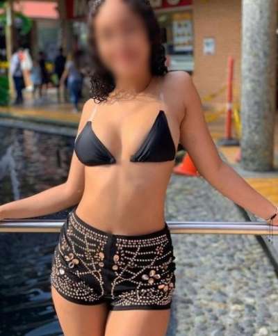 Mersin'in Göz Kamaştıran Güzeli: Kızıl Saçlı, Spor Vücutlu ve Neşeli Stili İle Silifke Esc