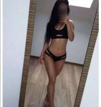Mersin'in İri Gözlü Kumralı: Büyüleyici Stili ile Zarif Escort - 162 cm, 79 kg