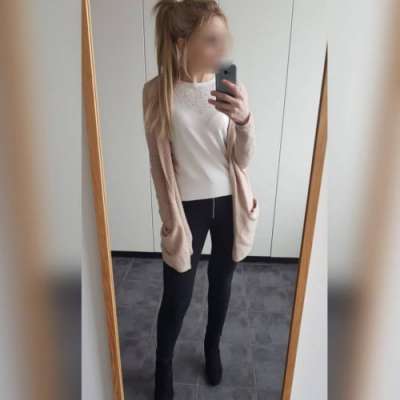 Mersin'in Özgün Güzeli: Kumral Saçlı, 78 Kg, 160 cm'lik Zarif ve Bakımlı Akdeniz Escort Ba