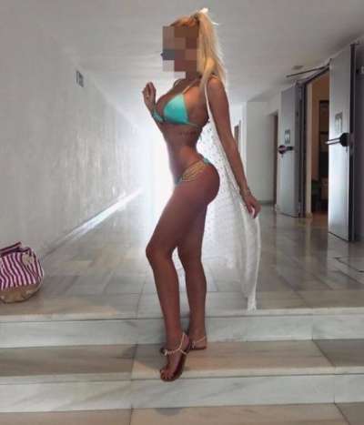 Mersin'in Özgün ve Zarif Beldesi: Kumral Saçlı Mezitli Escort Bayan - 64kg, 173cm