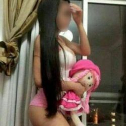 Mersin’in Şık ve İnce Escort Bayanı: Bal Köpüğü Saçlı, 52kg, 164cm Boylu