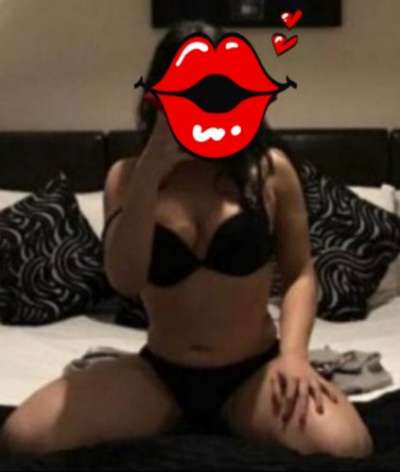 Mersin'in Sportif ve Çekici Bayan Escortu: 160 cm, 78 Kg, Sarı Saç